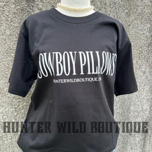 COWBOY PILLOWS TEE - BLACK